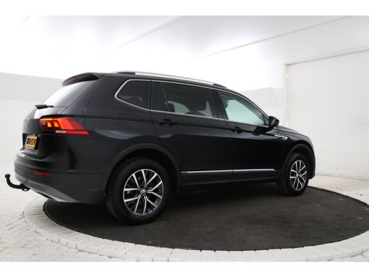 Volkswagen Tiguan Allspace 1.5 TSI Comfortline Business 7pers. Trekhaak, Leer, 360 Camera, Panoramadak, Stoelverwarming, Mem... ActivLease financial lease