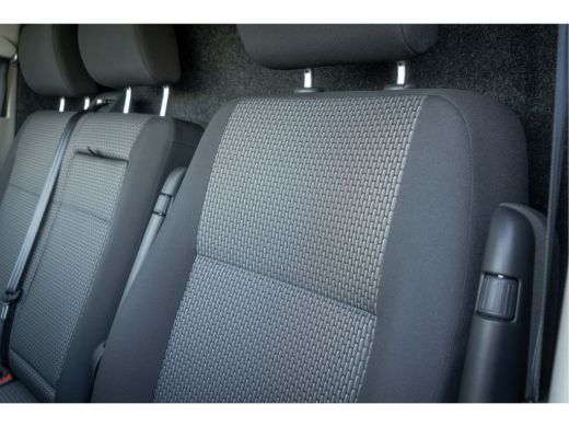 Volkswagen Transporter Volkswagen 2.0 TDI L1H1 28 Comfortline | Trekhaak | Navigatie | Cruise control | ActivLease financial lease