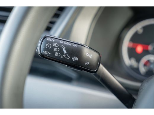 Volkswagen Transporter Volkswagen 2.0 TDI L1H1 28 Comfortline | Trekhaak | Navigatie | Cruise control | ActivLease financial lease