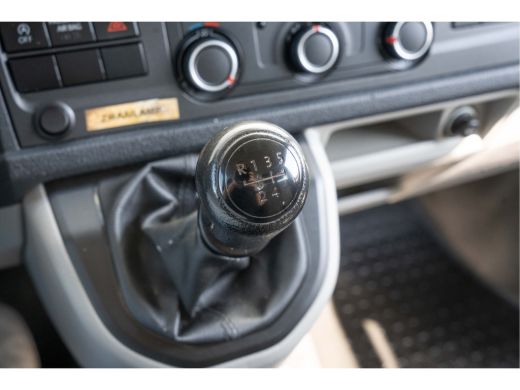 Volkswagen Transporter 2.0 TDI L2H1 DC Pick-Up Comfortline | Airco | Sidebars | Trekhaak | Laadbak| ActivLease financial lease