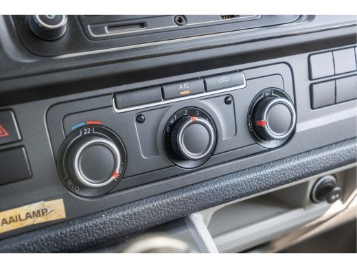 Volkswagen Transporter 2.0 TDI L2H1 DC Pick-Up Comfortline | Airco | Sidebars | Trekhaak | Laadbak| ActivLease financial lease