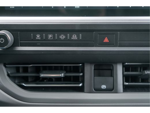 Volkswagen Transporter Volkswagen | L2 Bulli | BPM vrij | Dode hoek sensor | Adaptive cruise | Navi by app ActivLease financial lease