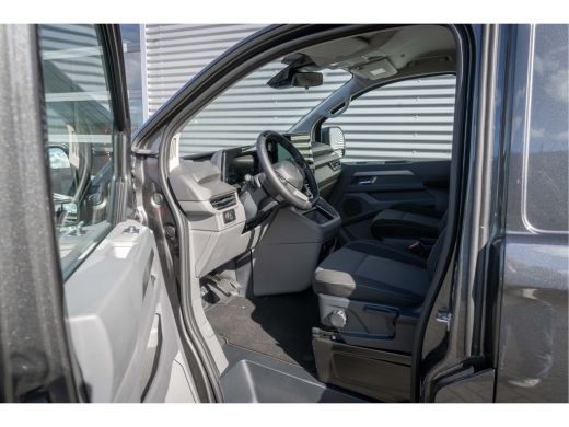 Volkswagen Transporter | 2.0 TDI L1 Bulli | *BPM Vrij | Stoelverwarming | Adaptive Cruise | Navigatie ActivLease financial lease