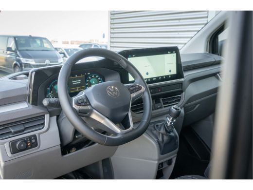 Volkswagen Transporter Volkswagen T7 | 2024 | 2.0 TDI L1H1 28 Life | *BPM Vrij ActivLease financial lease