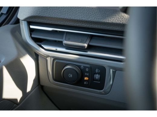 Volkswagen Transporter Volkswagen T7 | 2024 | 2.0 TDI L1H1 28 Life | *BPM Vrij ActivLease financial lease