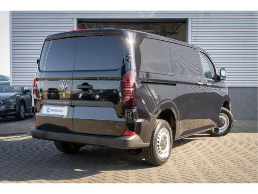 Volkswagen Transporter Volkswagen T7 | 2024 | 2.0 TDI L1H1 28 Life | *BPM Vrij ActivLease financial lease