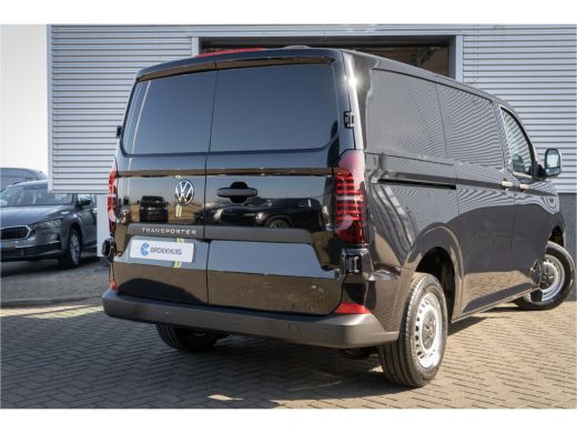 Volkswagen Transporter Volkswagen T7 | 2024 | 2.0 TDI L1H1 28 Life | *BPM Vrij ActivLease financial lease