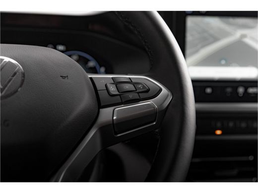 Volkswagen Transporter Volkswagen T7 | 2024 | 2.0 TDI L1H1 28 Style | *BPM Vrij ActivLease financial lease