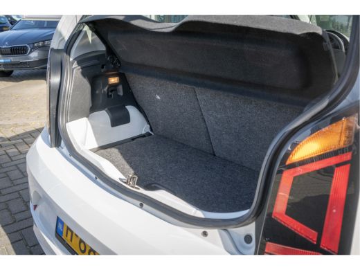 Volkswagen up! 1.0 BMT move | Executive-pakket ActivLease financial lease