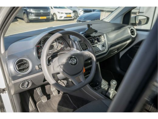 Volkswagen up! 1.0 BMT move | Executive-pakket ActivLease financial lease