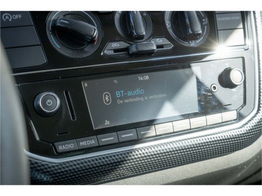 Volkswagen up! 1.0 BMT move | Executive-pakket ActivLease financial lease