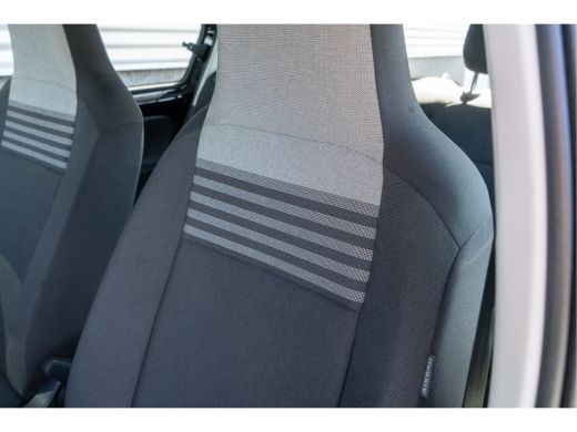Volkswagen up! 1.0 Move Up | Airco | 4 seizoenenbanden| Bluetooth| ActivLease financial lease