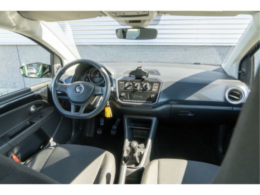Volkswagen up! 1.0 Move Up | Airco | 4 seizoenenbanden| Bluetooth| ActivLease financial lease