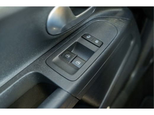Volkswagen up! 1.0 Move Up | Airco | 4 seizoenenbanden| Bluetooth| ActivLease financial lease