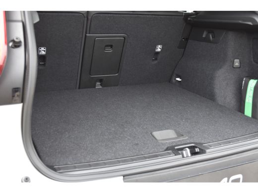 Volvo  XC40 Volvo T5 Plug-in hybrid Plus Dark | LageKM! | Camera | Intellisafe | NubuckBekleding! ActivLease financial lease