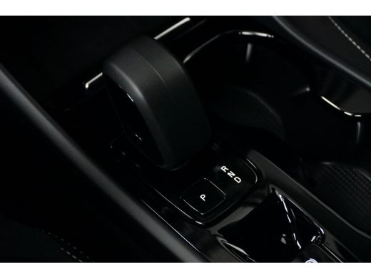 Volvo  XC40 Volvo T5 Plug-in hybrid Plus Dark | LageKM! | Camera | Intellisafe | NubuckBekleding! ActivLease financial lease