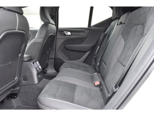 Volvo  XC40 Volvo T5 Plug-in hybrid Plus Dark | LageKM! | Camera | Intellisafe | NubuckBekleding! ActivLease financial lease