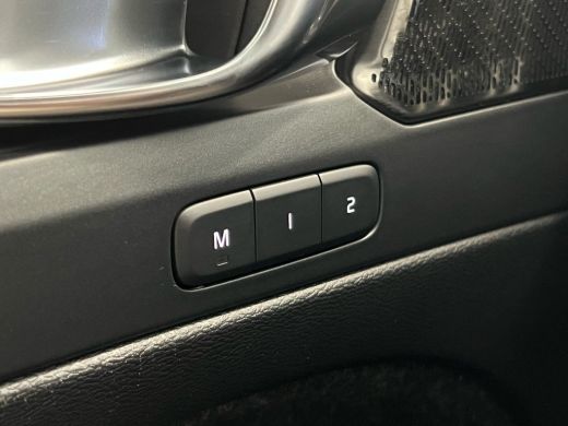 Volvo  XC40 Volvo T5 Recharge R-Design | Achteruitrijcamera | Apple Carplay/Android Auto|telefoonintegratie p... ActivLease financial lease