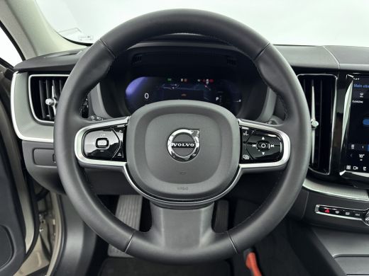 Volvo  XC60 2.0 T6 Plug-in hybrid AWD Plus Dark | Achteruitrijcamera | Apple Carplay/Android Auto|telefoonint... ActivLease financial lease