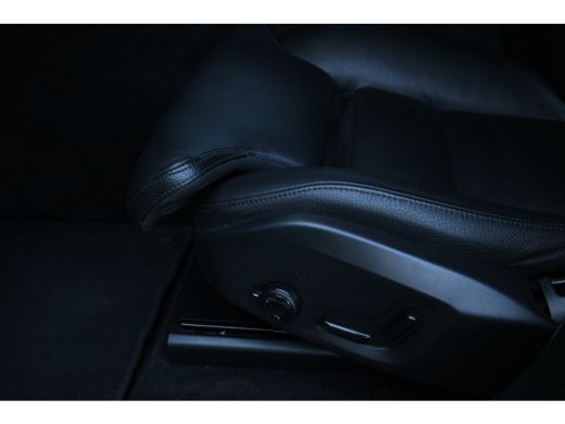 Volvo  XC60 B5 Momentum Business | Adaptive Cruise | Stuur/Stoelverwarming | Standkachel | Memory stoelen | G... ActivLease financial lease