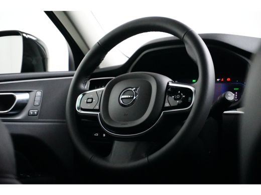 Volvo  XC60 T6 AWD Plus Bright | Adaptive Cruise | Panoramadak | Memory | Camera | Trekhaak | 21-Inch | BLIS ActivLease financial lease