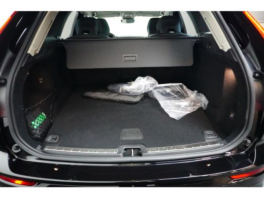 Volvo  XC60 T6 AWD Plus Bright | Adaptive Cruise | Panoramadak | Memory | Camera | Trekhaak | 21-Inch | BLIS ActivLease financial lease