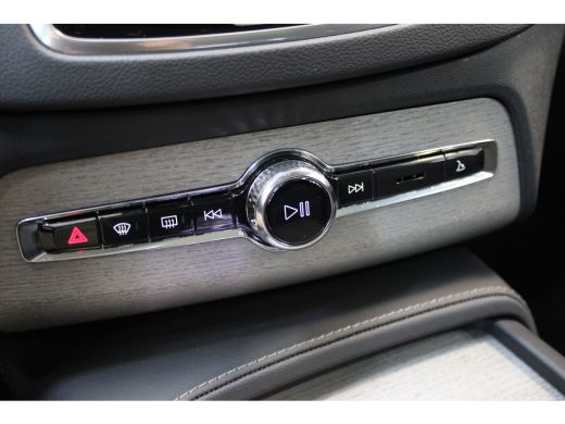Volvo  XC90 Volvo T8 455PK Ultra Dark | Trekhaak | Luchtvering | 360° | Panoramadak | Getint Glas | Massage&V... ActivLease financial lease