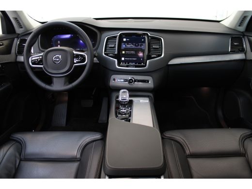 Volvo  XC90 Volvo T8 455PK Ultra Dark | Trekhaak | Luchtvering | 360° | Panoramadak | Getint Glas | Massage&V... ActivLease financial lease