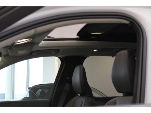 Volvo  XC90 Volvo T8 455PK Ultra Dark | Trekhaak | Luchtvering | 360° | Panoramadak | Getint Glas | Massage&V... ActivLease financial lease