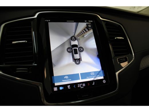 Volvo  XC90 T8 455PK AWD Ultra Dark | Luchtvering | Massage | B&W Audio | Trekhaak ActivLease financial lease