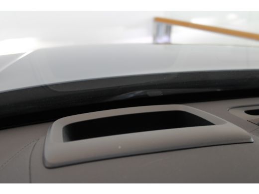 Volvo  XC90 T8 455PK AWD Ultra Dark | Luchtvering | Massage | B&W Audio | Trekhaak ActivLease financial lease