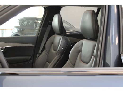 Volvo  XC90 T8 455PK AWD Ultra Dark | Luchtvering | Massage | B&W Audio | Trekhaak ActivLease financial lease