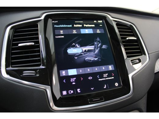 Volvo  XC90 T8 455PK AWD Ultra Dark | Luchtvering | Massage | B&W Audio | Trekhaak ActivLease financial lease