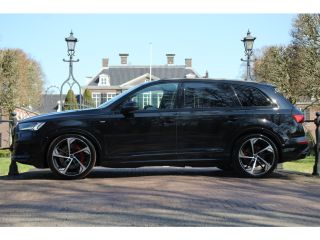 Audi Q7 60 TFSI E QUATTRO S-LINE | EL. TREKHAAK | LUCHTVERING | ADAPTIVE CRUISE | STOEL & STUURVERWARMING...