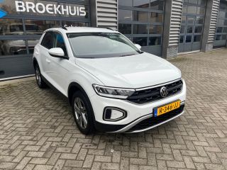 Volkswagen T-Roc 1.0 TSI Life 75 Edition | Achteruitrijcamera | Apple Carplay/Android Auto|telefoonintegratie prem...