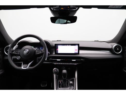 Alfa Romeo Tonale Alfa Romeo 1.3T PHEV Veloce | Achteruitrijcamera | Apple Carplay/Android Auto|telefoonintegratie ... ActivLease financial lease