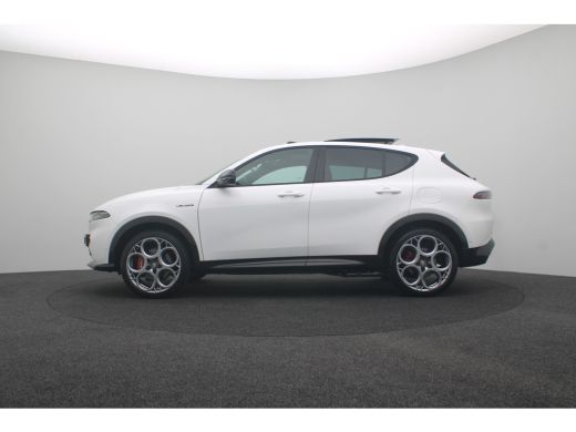Alfa Romeo Tonale Alfa Romeo 1.3T PHEV Veloce | Achteruitrijcamera | Apple Carplay/Android Auto|telefoonintegratie ... ActivLease financial lease