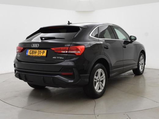 Audi Q3 Sportback 45 TFSIe 245 PK PLUG-IN HYBRID *BTW* + WEGKL. TREKHAAK | CAMERA | STOELVERWARMING ActivLease financial lease