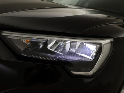 Audi Q3 Sportback 45 TFSIe 245 PK PLUG-IN HYBRID *BTW* + WEGKL. TREKHAAK | CAMERA | STOELVERWARMING ActivLease financial lease