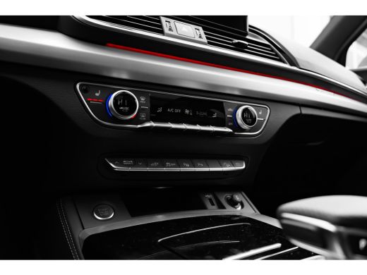 Audi Q5 Sportback S edition competition | Adaptive air suspension | Adaptive cruise control | Audi virtua... ActivLease financial lease