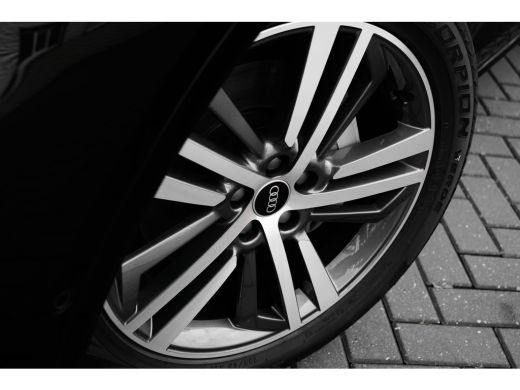 Audi Q5 Sportback S edition competition | Adaptive air suspension | Adaptive cruise control | Audi virtua... ActivLease financial lease