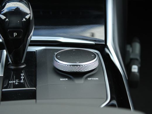 BMW 3-serie 320i Executive Edition NL AUTO | STOELVERW | CARPLAY | ActivLease financial lease
