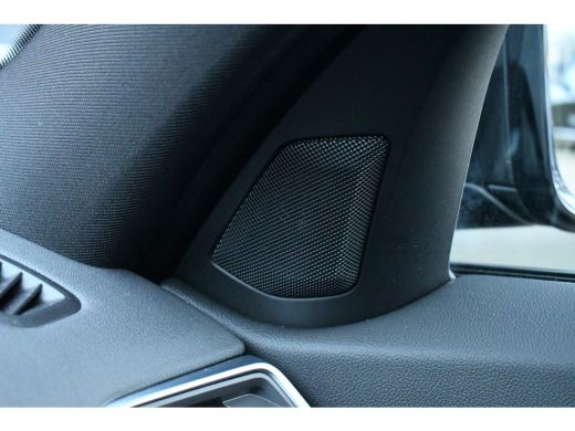 BMW 3 Serie Touring 320d M-Sport Pano ACC El-zetels Dravit Adp-onderstel Adp-LED ActivLease financial lease
