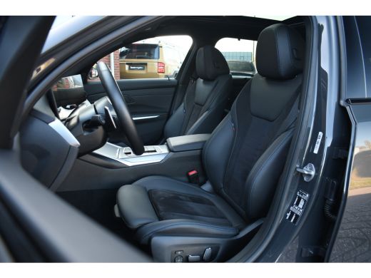 BMW 3 Serie Touring 320d M-Sport Pano ACC El-zetels Dravit Adp-onderstel Adp-LED ActivLease financial lease