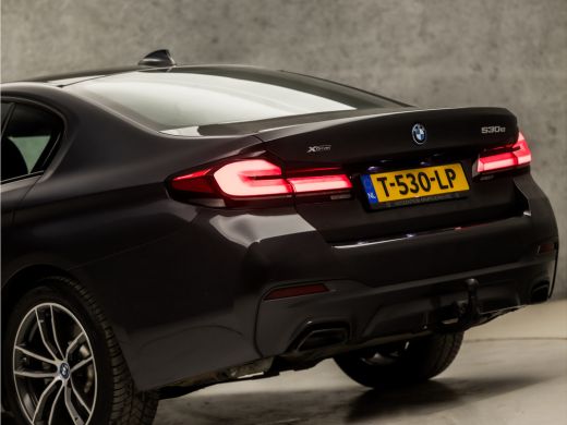BMW 5 Serie 530e xDrive M Sport 293Pk Automaat (APPLE CARPLAY, M PAKKET, ADAPTIVE CRUISE, SFEERVERLICHTING, S... ActivLease financial lease