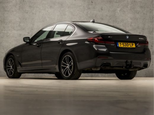 BMW 5 Serie 530e xDrive M Sport 293Pk Automaat (APPLE CARPLAY, M PAKKET, ADAPTIVE CRUISE, SFEERVERLICHTING, S... ActivLease financial lease