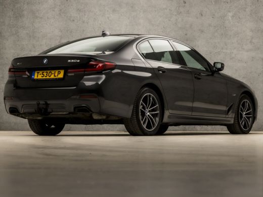 BMW 5 Serie 530e xDrive M Sport 293Pk Automaat (APPLE CARPLAY, M PAKKET, ADAPTIVE CRUISE, SFEERVERLICHTING, S... ActivLease financial lease
