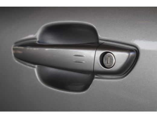 Citroën C5 Aircross Citroen 1.6 Plug-in Hybrid Shine EAT8 LUXE UITVOERING | COMFORT LEDERSTOELEN | FULL LED | ADAPTIV... ActivLease financial lease