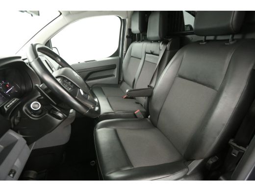 Citroën Jumpy 2.0 BlueHDI L2H1 177PK Automaat Airco 360Camera Carplay Cruise LED PDC 3 Persoons Trekhaak ActivLease financial lease