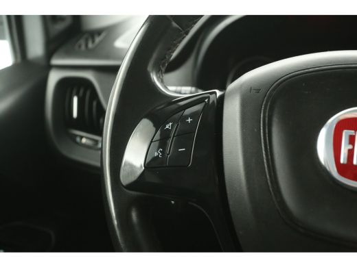 Fiat Doblò 1.6 MJ L2H1 Maxi Airco Camera Cruise Navigatie PDC 16"LMV Schuifdeur Trekhaak ActivLease financial lease